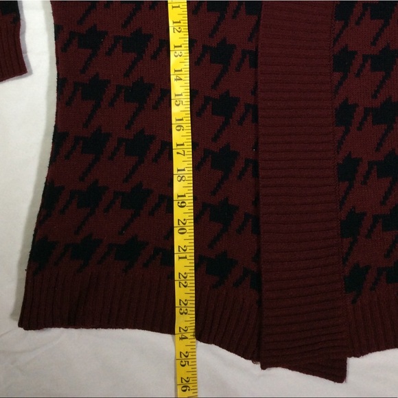 RUE 21 CARDIGAN Patterned Thick Knit Size S - Picture 4 of 7